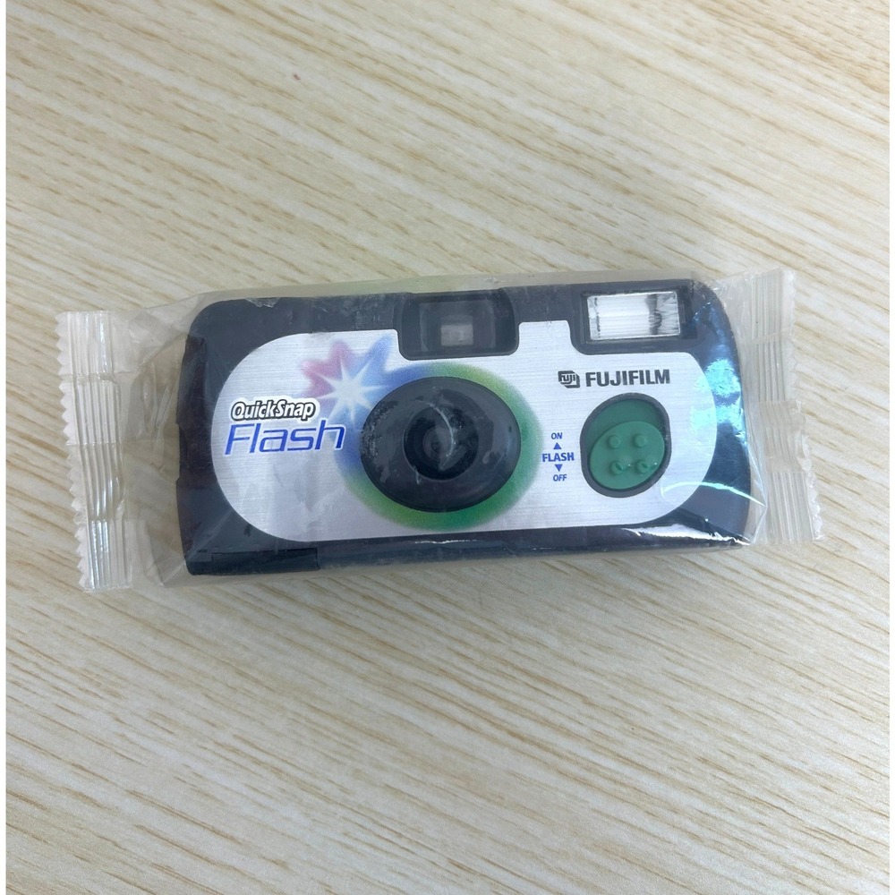 NEW Fujifilm Disposable Camera QuickSnap Flash 27 Exp Y2K film photography